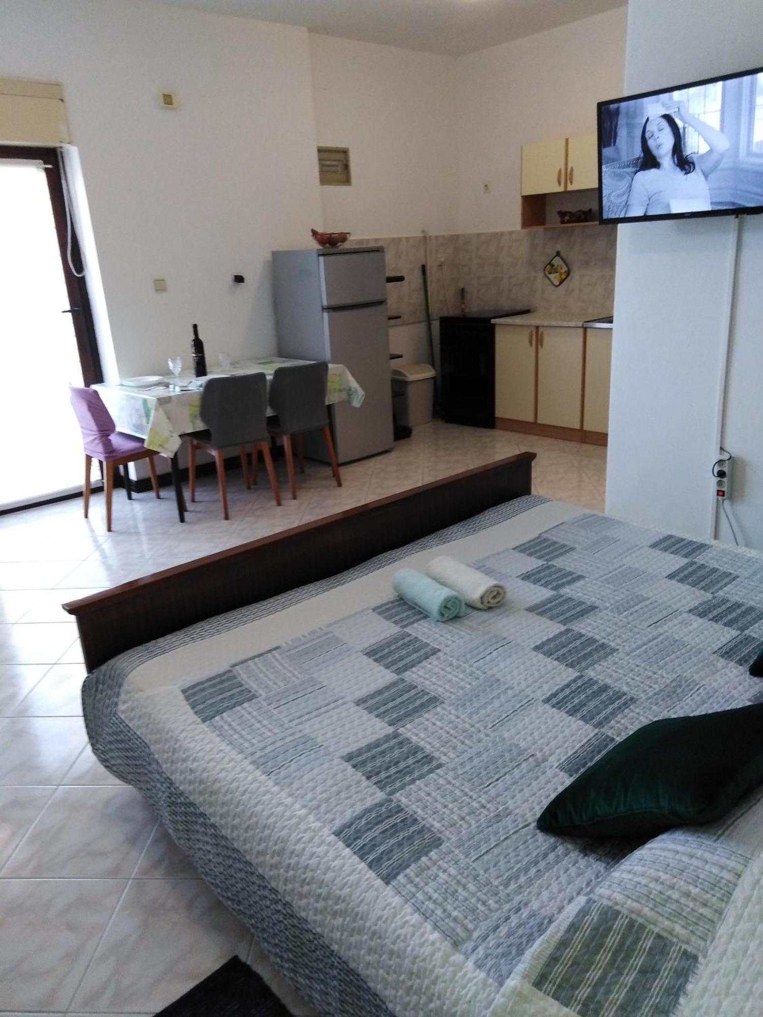 Apartments With A Parking Space Pula - 6985 客房 照片